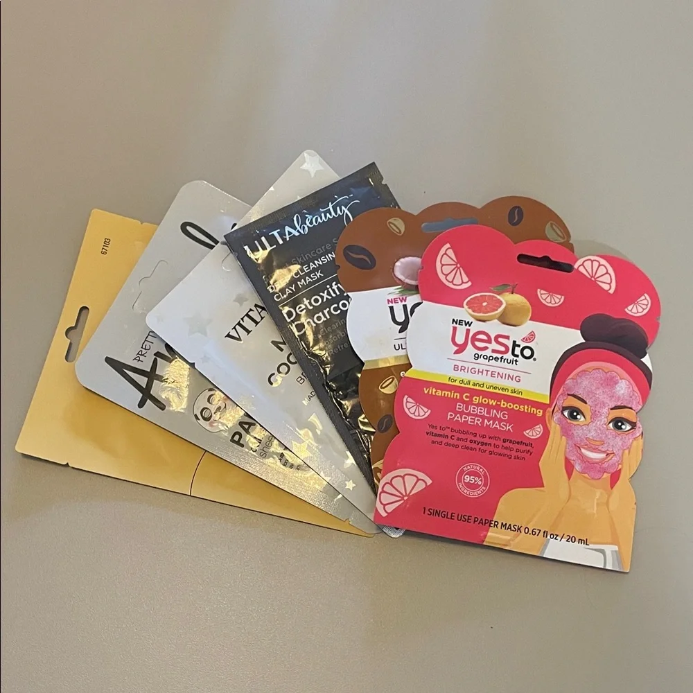 Assorted Face Mask Set - Picture 1 of 12